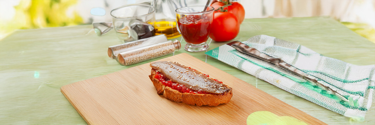 Sardine Toast with Tomato Cream and Sesame